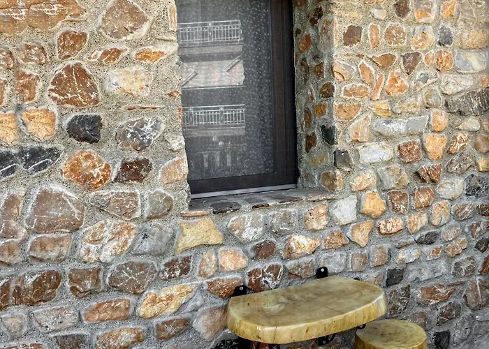 Archontiko Kantilis B&B Díon